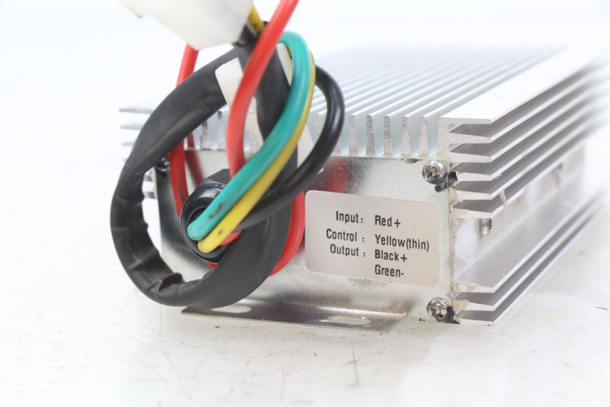 photo de LAADREGELAAR EFUN E2GO 1 (2017 - 2021) - Zoom op gebruiksstaat