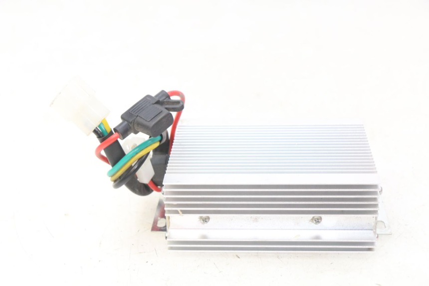 photo de LAADREGELAAR EFUN E2GO 1 (2017 - 2021) - Bevestigingspunten