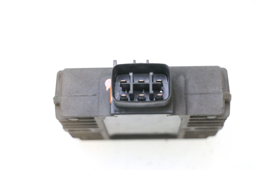 photo de LAADREGELAAR KAWASAKI ER-6 ER6 F ABS 650 (2012 - 2016) - Zoom op gebruiksstaat