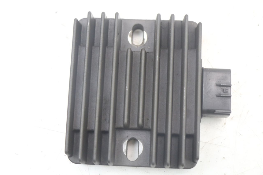 photo de LAADREGELAAR KAWASAKI ER-6 ER6 N 650 (2012 - 2016) - Detail van het onderdeel