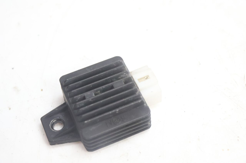 photo de LAADREGELAAR JM MOTORS EVOLIS 4T 50 (2018 - 2022) - Detail van het onderdeel
