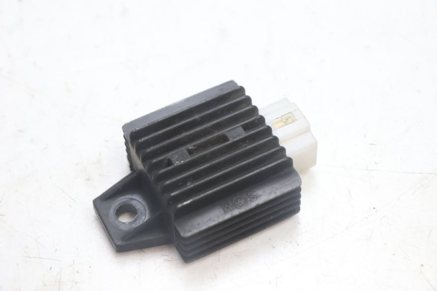 photo de LAADREGELAAR JM MOTORS EVOLIS 4T 50 (2018 - 2022) - Detail van het onderdeel
