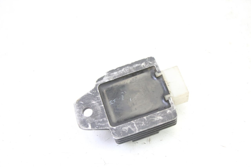 photo de LAADREGELAAR KEEWAY F-ACT FACT 50 (2006 - 2011) - Andere kijkhoek