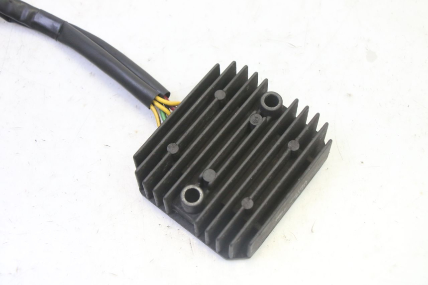 photo de LAADREGELAAR HONDA FES S-WING SWING ABS 125 (2007 - 2015) - Detail van het onderdeel