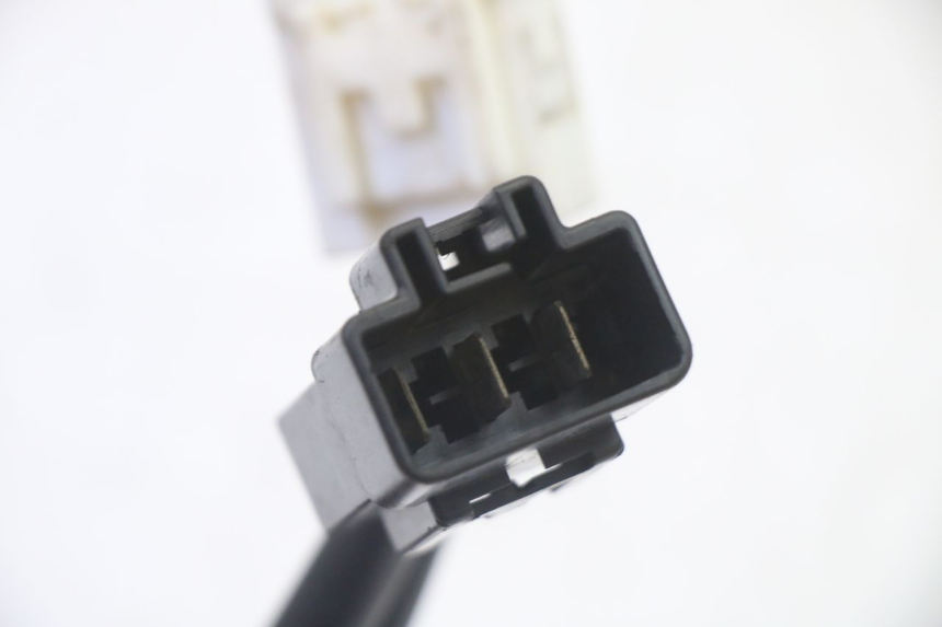 photo de LAADREGELAAR HONDA FES S-WING SWING ABS 125 (2007 - 2015) - Technische close-up