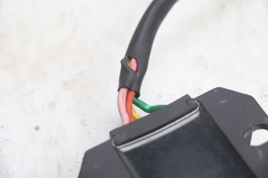 photo de LAADREGELAAR SYM FIDDLE 3 III 50 (2014 - 2020) - Technische close-up