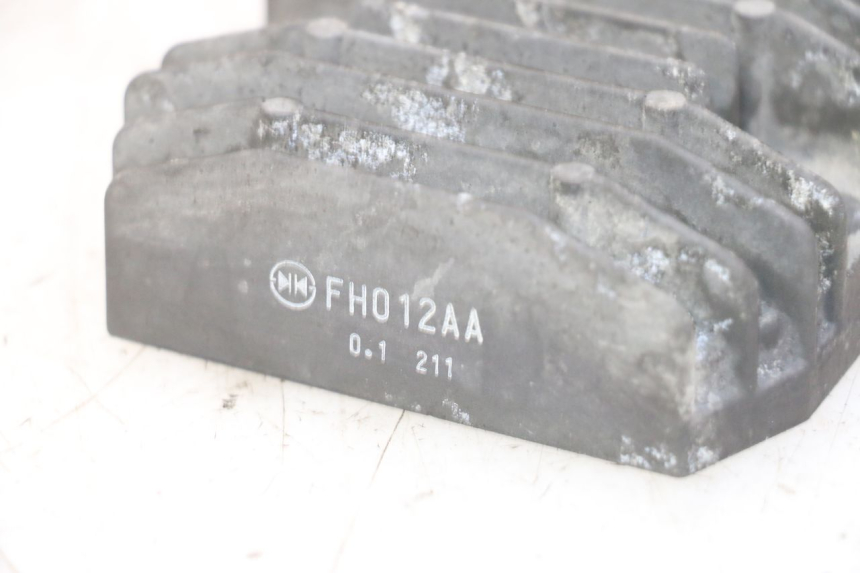 photo de LAADREGELAAR YAMAHA FJR ABS 1300 (2006 - 2012) - Zoom op gebruiksstaat