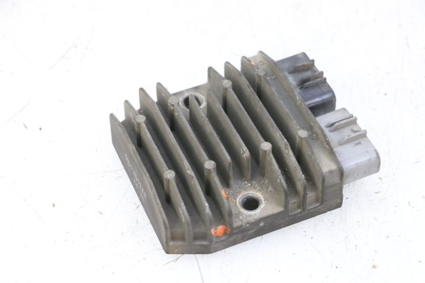 photo de LAADREGELAAR YAMAHA FJR ABS 1300 (2006 - 2012) - Markeringen en referenties