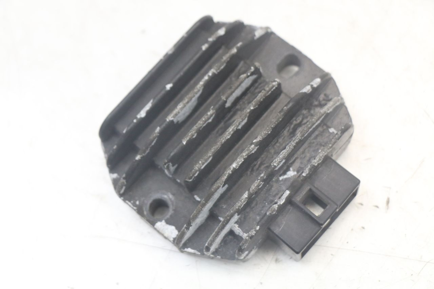 photo de LAADREGELAAR MBK FLAME X 125 (2007 - 2016) - Detail van het onderdeel