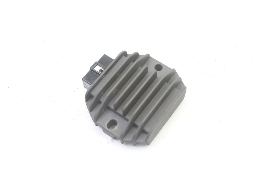 photo de LAADREGELAAR MBK FLAME X 125 (2007 - 2016) - Detail van het onderdeel