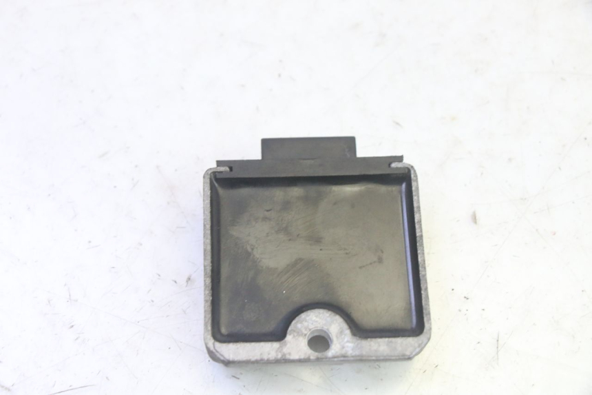 photo de LAADREGELAAR PIAGGIO FLY 4T 50 (2013 - 2017) - Technische close-up