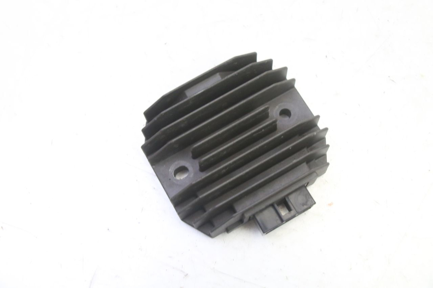 photo de LAADREGELAAR YAMAHA FZ6 FAZER S2 600 (2007 - 2011) - Hoofdaanzicht