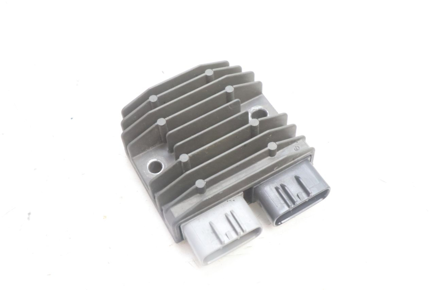 photo de LAADREGELAAR YAMAHA FZ8 800 (2010 - 2016) - Hoofdaanzicht