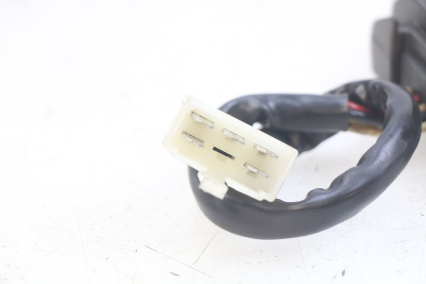 photo de LAADREGELAAR YAMAHA FZS FAZER 600 (1998 - 2001) - Zoom op gebruiksstaat