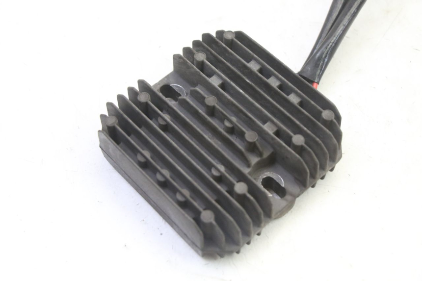 photo de LAADREGELAAR BMW G310 R 310 (2016 - 2020) - Detail van het onderdeel