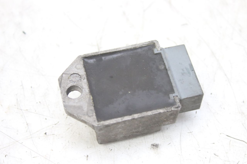 photo de LAADREGELAAR DERBI GPR 50 (2004 - 2009) - Zoom op gebruiksstaat