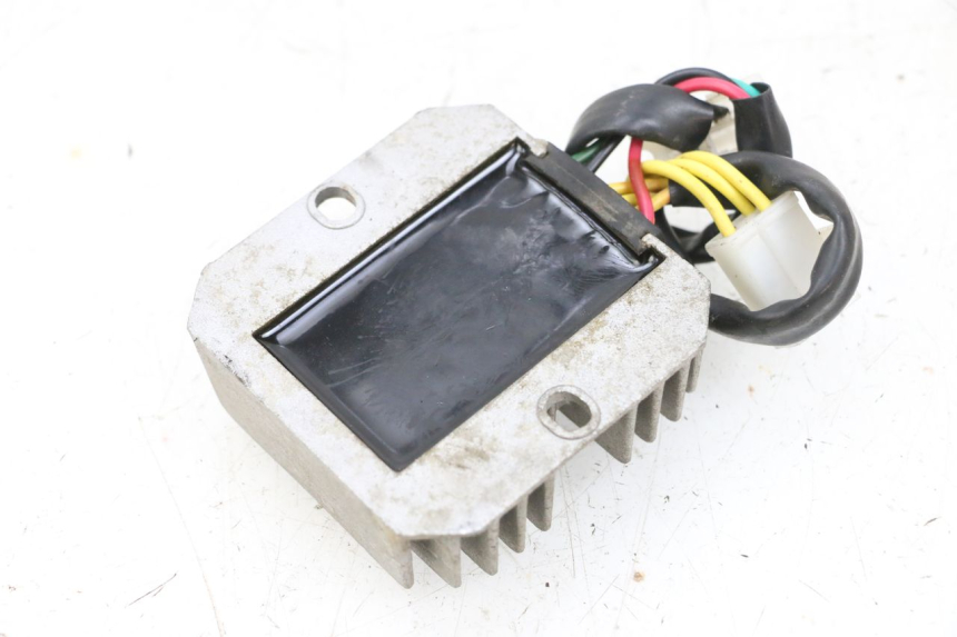 photo de LAADREGELAAR JM MOTORS GTS 125 (2015 - 2019) - Detail van het onderdeel