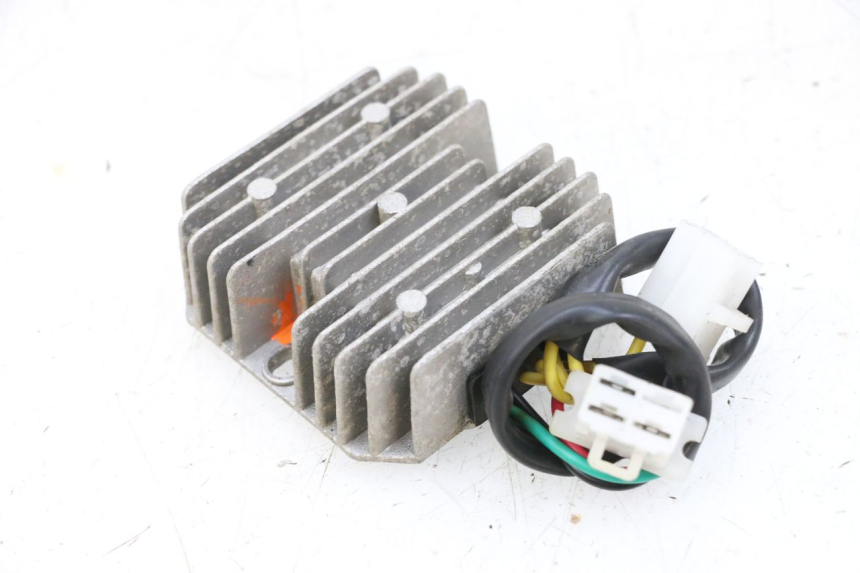 photo de LAADREGELAAR JM MOTORS GTS 125 (2015 - 2019) - Technische close-up