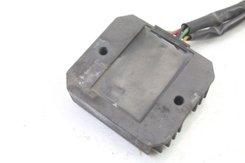 photo de LAADREGELAAR HONDA FES S-WING SWING ABS 125 (2007 - 2015) - Technische close-up