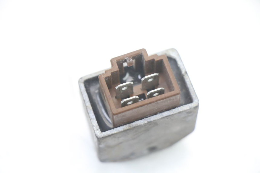 photo de LAADREGELAAR HONDA SCV LEAD 100 (2003 - 2007) - Zoom op gebruiksstaat