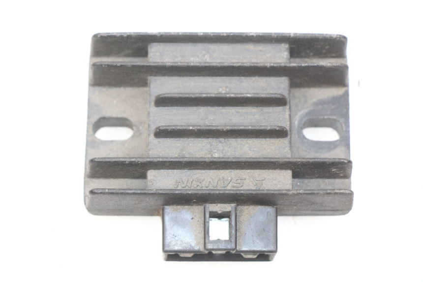 photo de LAADREGELAAR HAOTIAN HT125T-2 125 - Hoofdaanzicht