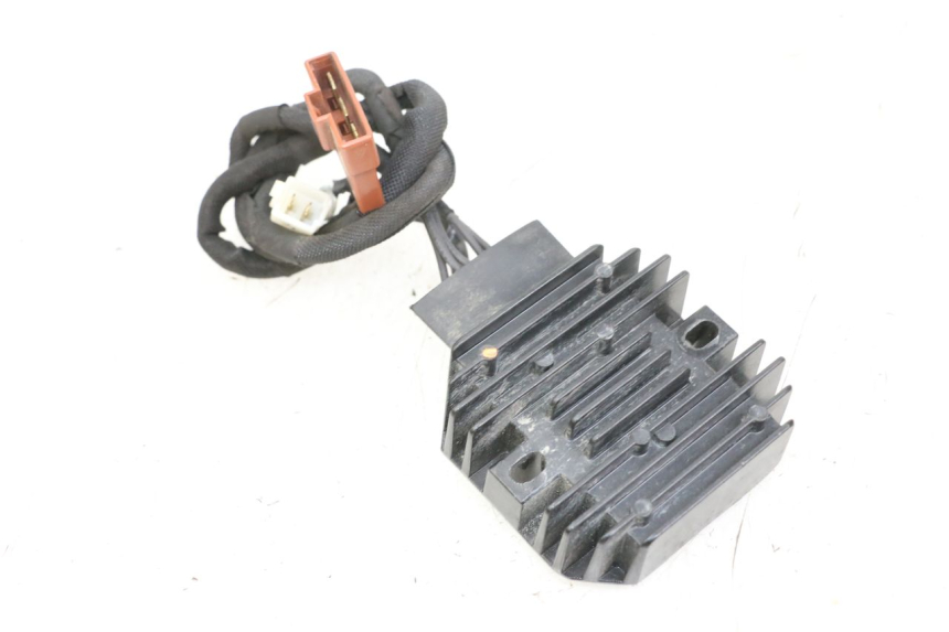 photo de LAADREGELAAR HUSQVARNA SVARTPILEN 401 (2018 - 2023) - Technische close-up