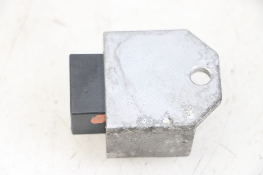 photo de LAADREGELAAR PEUGEOT JET FORCE CARBU 50 (2003 - 2016) - Detail van het onderdeel