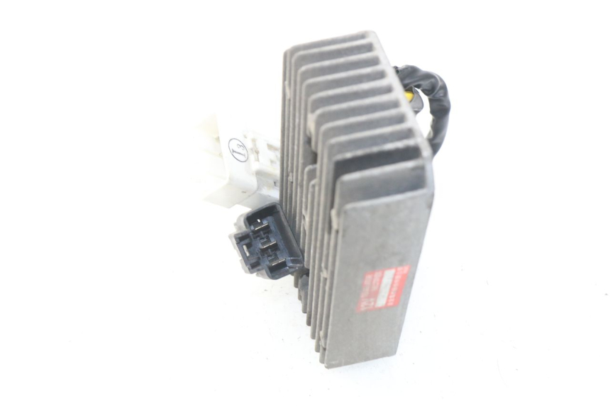 photo de LAADREGELAAR SYM JOYMAX 250 (2013 - 2017) - Detail van het onderdeel