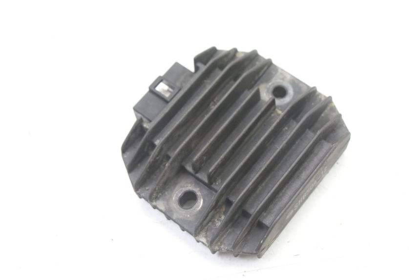 photo de LAADREGELAAR KAWASAKI ZR7 ZR-7 S 750 (1999 - 2004) - Detail van het onderdeel