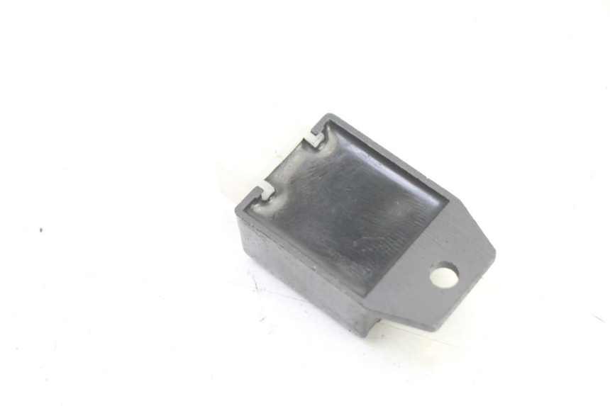 photo de LAADREGELAAR PEUGEOT KISBEE 2T 50 (2010 - 2017) - Andere kijkhoek