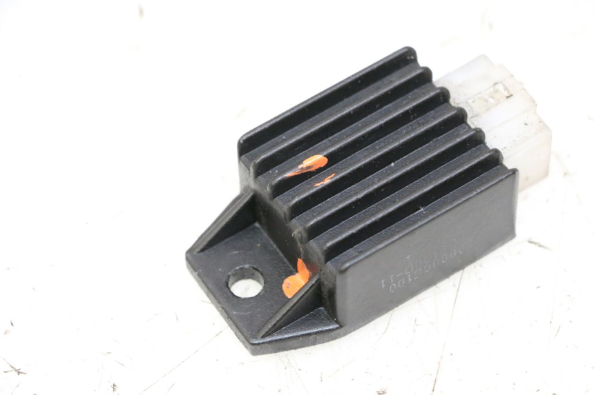 photo de LAADREGELAAR PEUGEOT KISBEE 2T 50 (2010 - 2017) - Overzicht