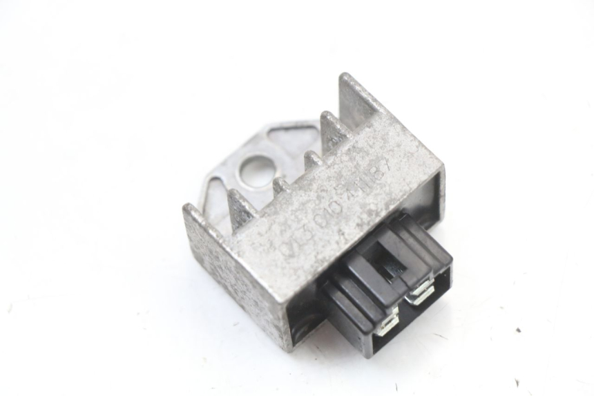 photo de LAADREGELAAR PEUGEOT KISBEE 4T 50 (2010 - 2017) - Hoofdaanzicht