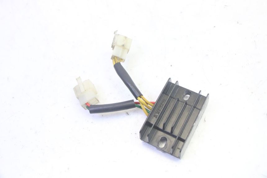 photo de LAADREGELAAR PEUGEOT KISBEE 4T 50 (2018 - 2022) - Hoofdaanzicht