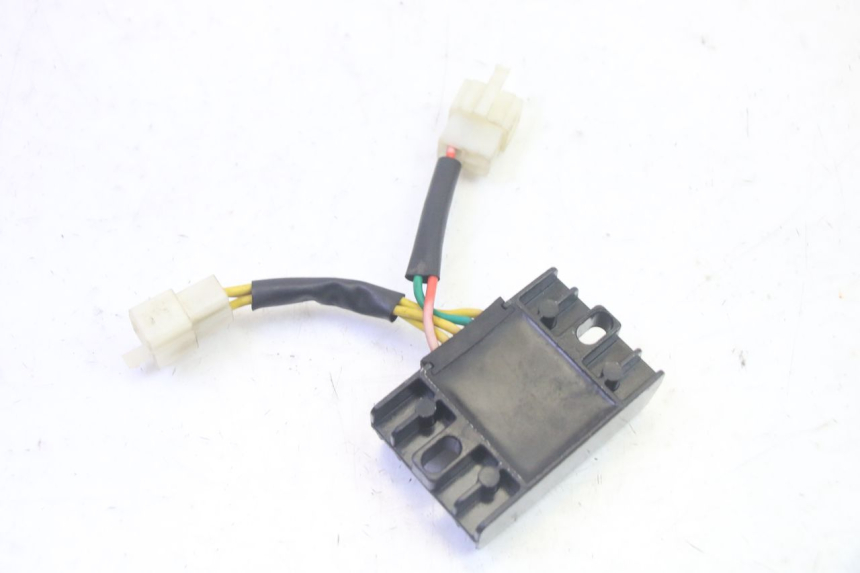 photo de LAADREGELAAR PEUGEOT KISBEE 4T 50 (2018 - 2022) - Andere kijkhoek