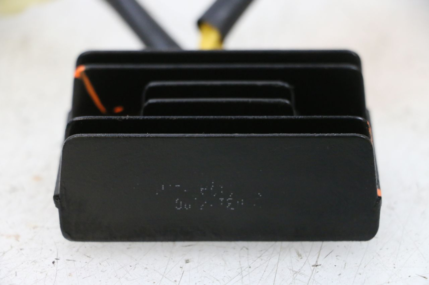 photo de LAADREGELAAR PEUGEOT KISBEE 4T 50 (2018 - 2022) - Technische close-up