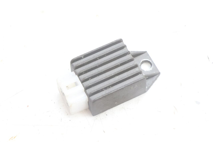 photo de LAADREGELAAR PEUGEOT LUDIX BLASTER 50 (2006 - 2014) - Hoofdaanzicht