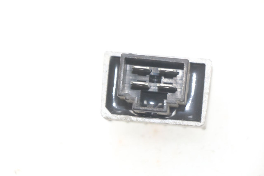 photo de LAADREGELAAR PEUGEOT LUDIX 50 (2008 - 2017) - Detail van het onderdeel