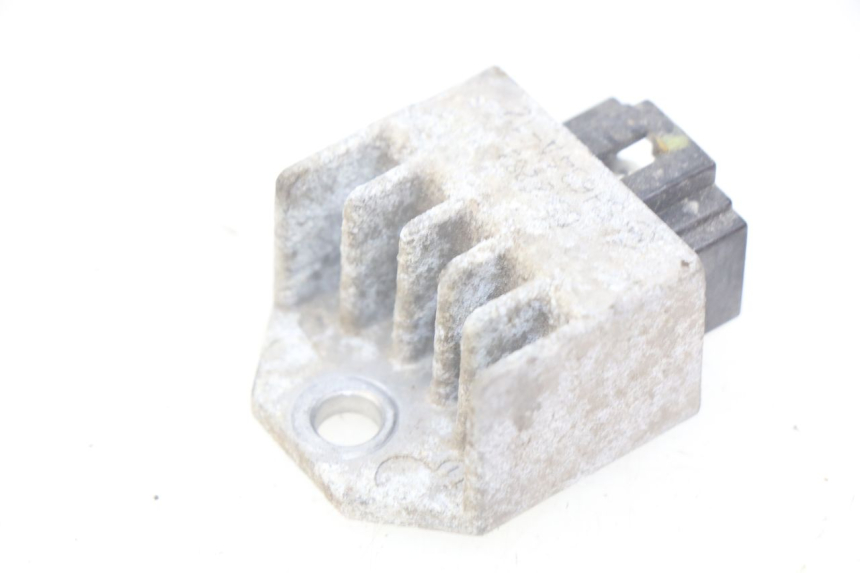 photo de LAADREGELAAR PEUGEOT LUDIX 50 (2005 - 2007) - Zoom op gebruiksstaat