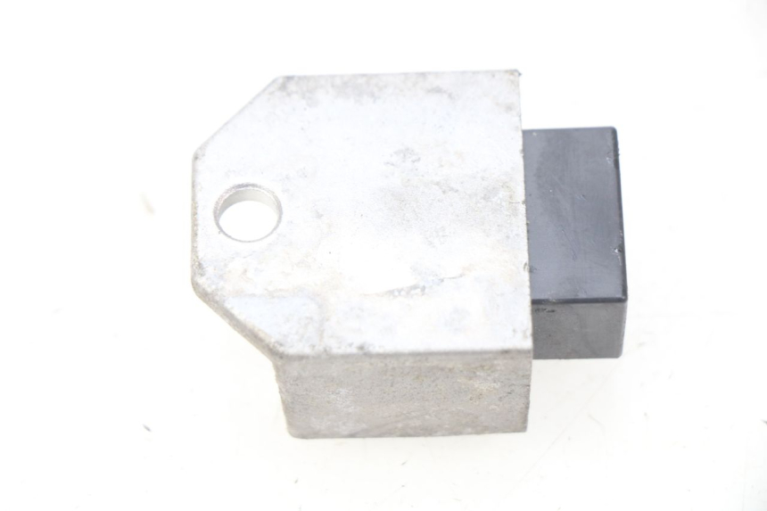 photo de LAADREGELAAR PEUGEOT LUDIX 50 (2008 - 2017) - Zoom op gebruiksstaat