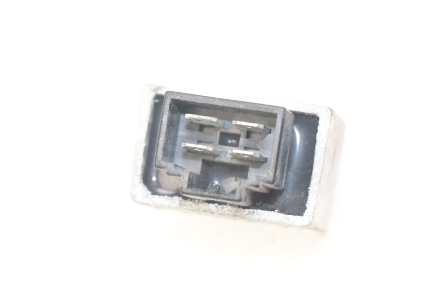 photo de LAADREGELAAR PEUGEOT LUDIX 50 (2008 - 2017) - Zoom op gebruiksstaat