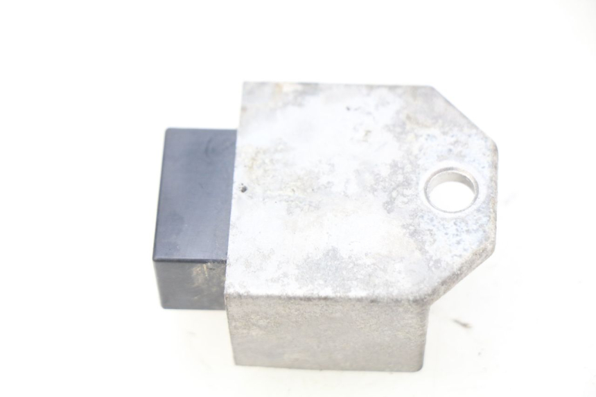 photo de LAADREGELAAR PEUGEOT LUDIX 50 (2008 - 2017) - Zoom op gebruiksstaat