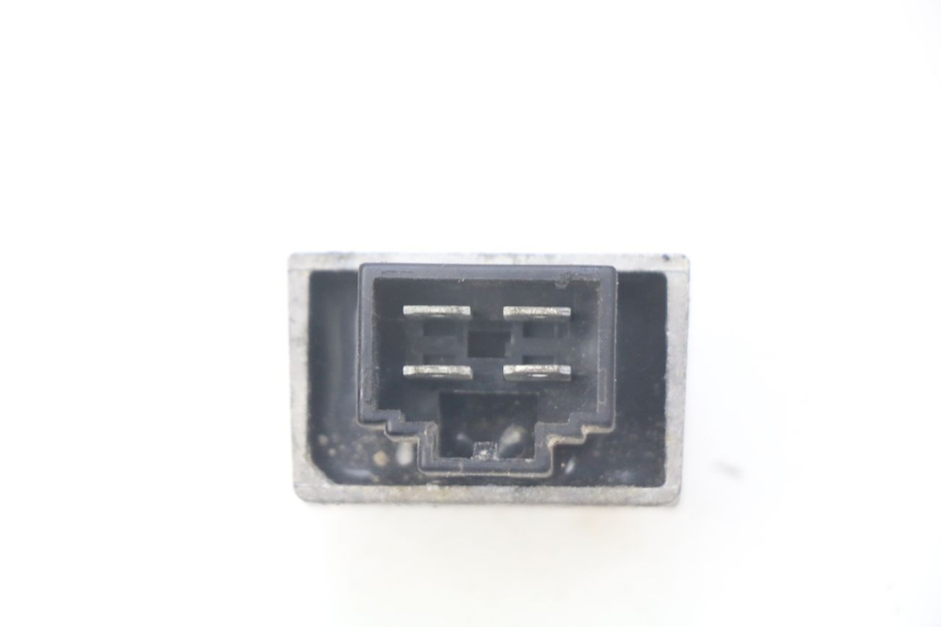 photo de LAADREGELAAR PEUGEOT LUDIX 50 (2008 - 2017) - Zoom op gebruiksstaat