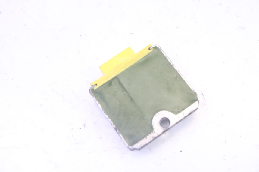 photo de LAADREGELAAR PIAGGIO LXV 4T 50 (2009 - 2013) - Andere kijkhoek