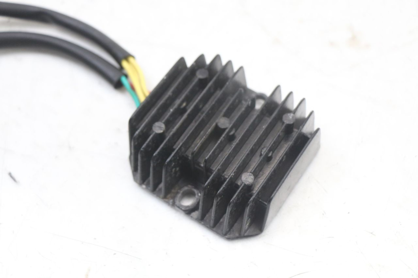 photo de LAADREGELAAR MASAI SCRAMBLER SPORT 125 (2021 - 2025) - Zoom op gebruiksstaat