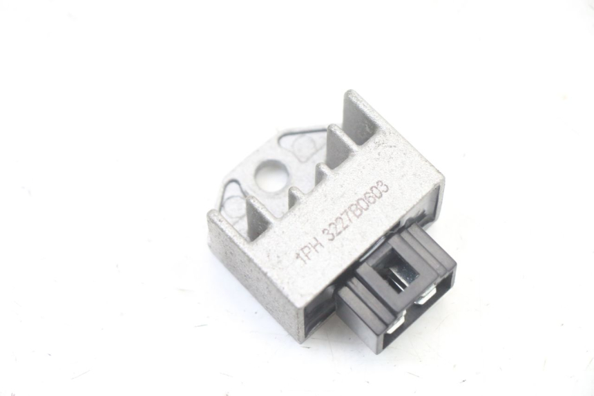 photo de LAADREGELAAR MBK OVETTO ONE 2T 50 (2013 - 2017) - Hoofdaanzicht