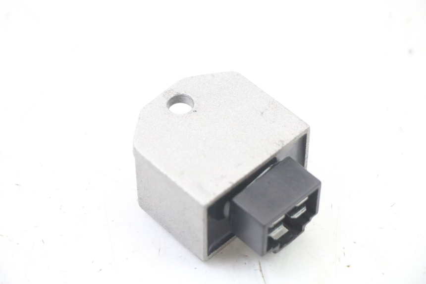 photo de LAADREGELAAR MBK OVETTO ONE 2T 50 (2013 - 2017) - Technische close-up