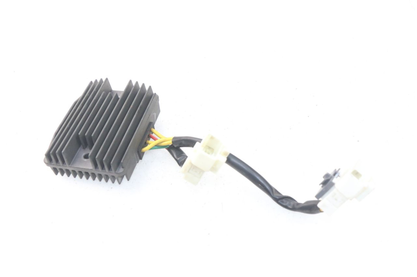 photo de LAADREGELAAR PIAGGIO MP3 HPE 500 (2019 - 2022) - Andere kijkhoek