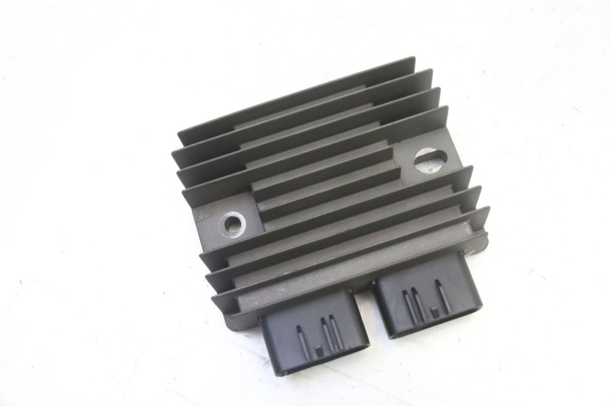 photo de LAADREGELAAR PIAGGIO MP3 HPE 310 (2024 - 2025) - Hoofdaanzicht