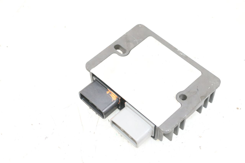 photo de LAADREGELAAR PIAGGIO MP3 HPE 300 (2019 - 2026) - Andere kijkhoek