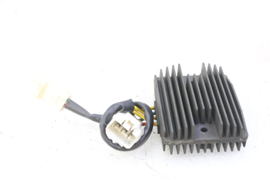 photo de LAADREGELAAR PIAGGIO MP3 LT 300 (2010 - 2016) - Technische close-up
